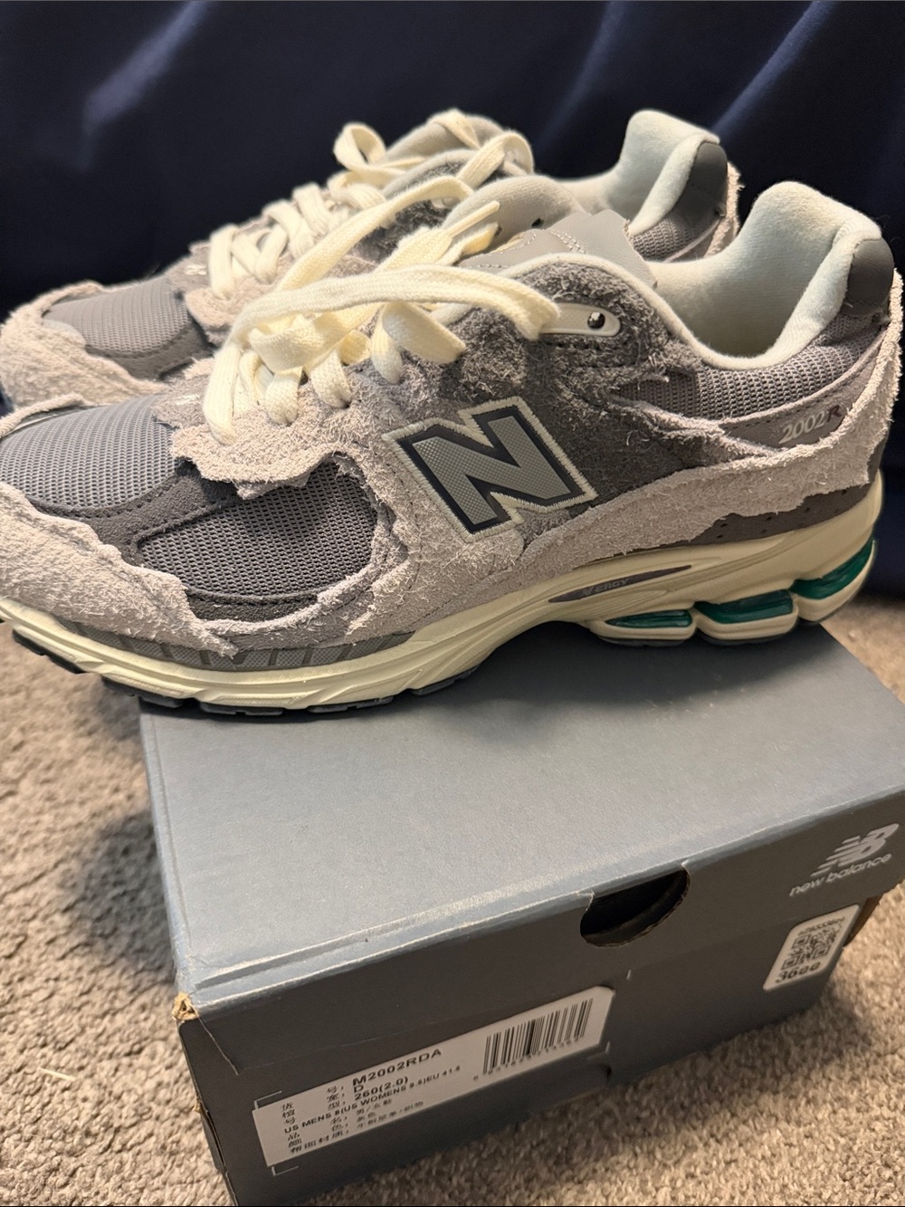 New Balance 2002r mens Grey and Cream